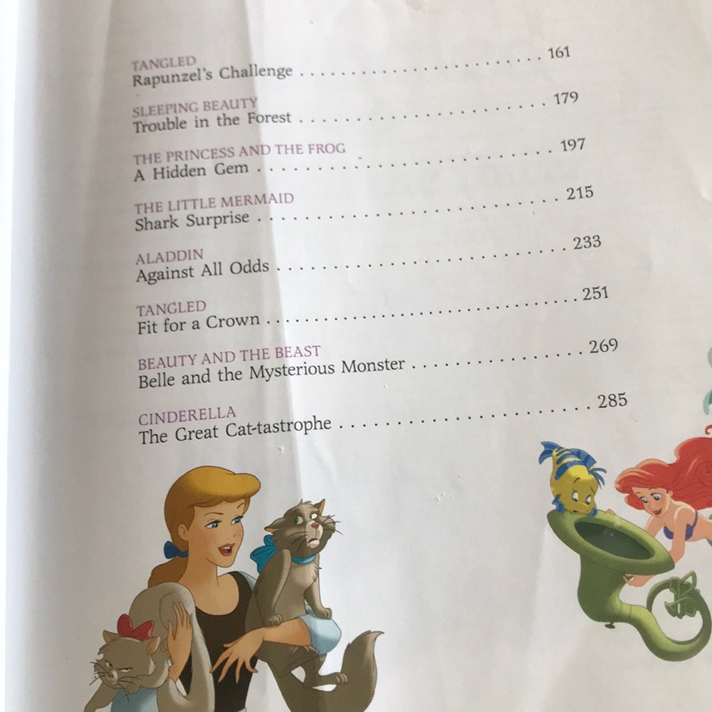 Book Disney - Picture 3 of 4
